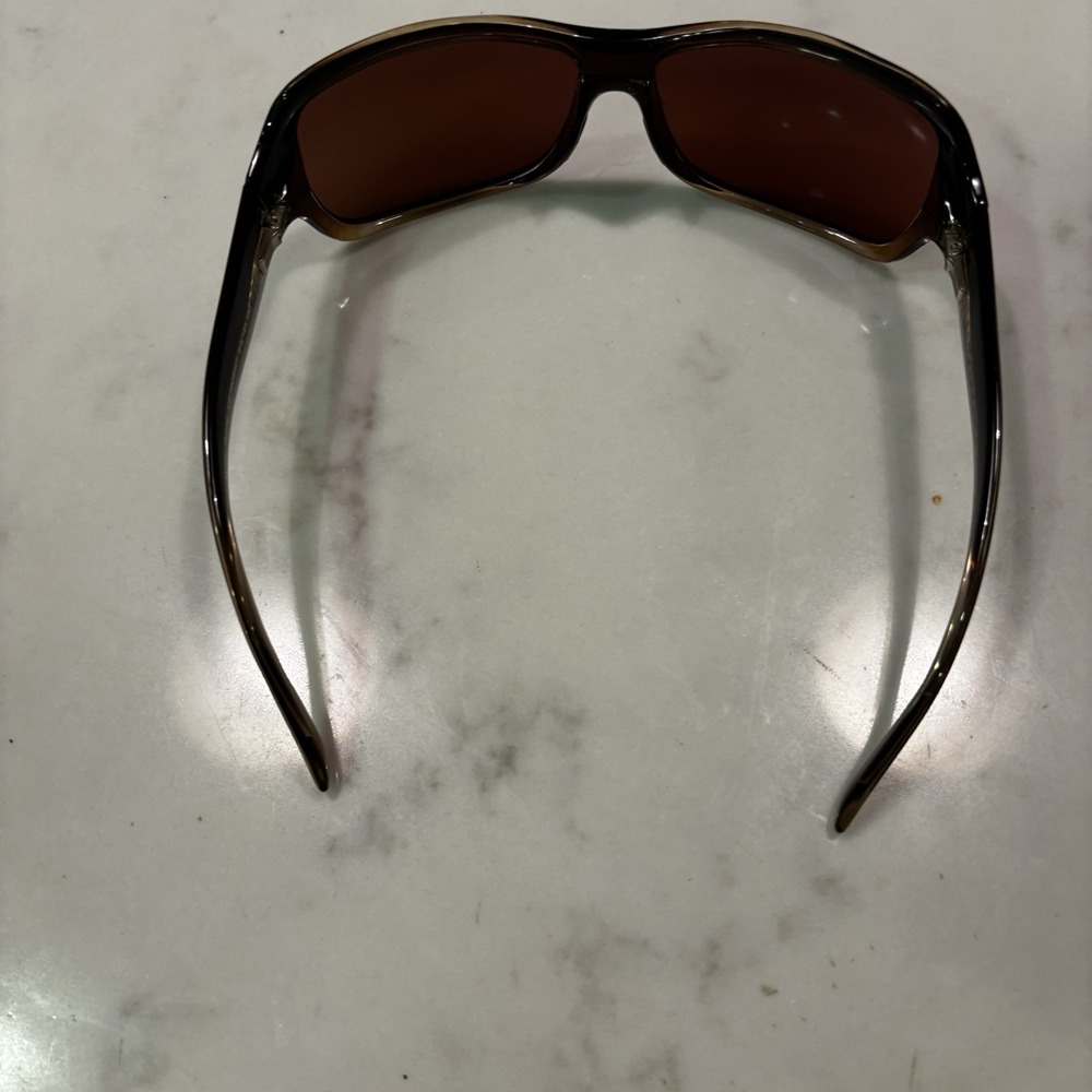Maui Jim Wrap Polarized Sunglasses Palms MJ 111-01 Chocolate Bronze Unisex - Picture 4 of 7
